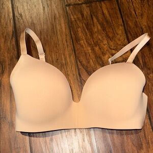 Victoria's Secret Light Beige Bra